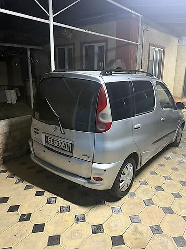 Toyota: Toyota Yaris Verso: 2003 г., 1.5 л, Автомат, Бензин, Минивэн — 4