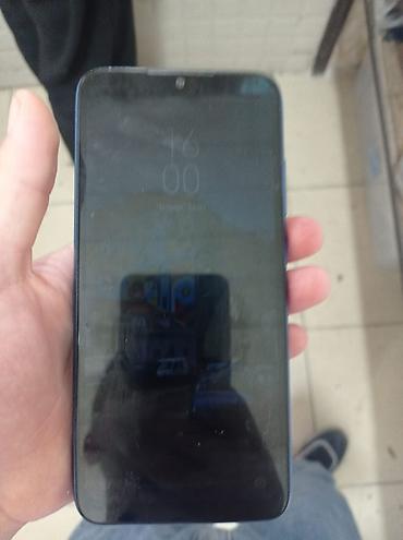 Xiaomi Redmi (mavi) smartfon Xüsusiyyətlər: - Arxa paneldə “Redmi by