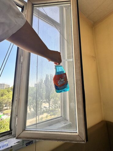 Уборка помещений: Уборка помещений, | Генеральная уборка, Уборка после ремонта, Уборка раз в неделю, | Офисы, Квартиры, Дома