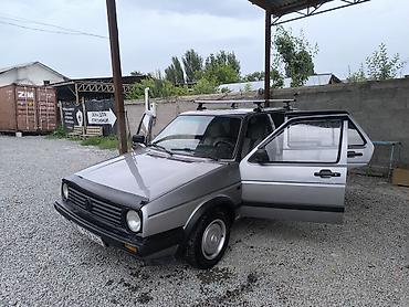 Продажа авто: Volkswagen Golf: 1987 г., 1.8 л, Механика, Бензин, Хэтчбэк — 10