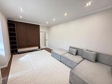 Продажа квартир: 2 комнаты, 63 м², 7 мкр Элитка, 4 этаж, Евроремонт — 8