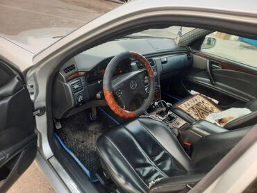 Mercedes-Benz: Mercedes-Benz E-Class: 2001 г., 2.9 л, Механика, Дизель, Универсал — 6