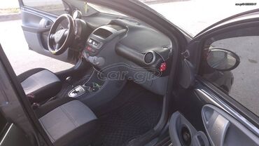 Toyota: Toyota Aygo: 1 l. | 2009 έ. Χάτσμπακ — 9