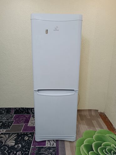 морозильное оборудование: Холодильник Indesit, Б/у, Двухкамерный, De frost (капельный), 60 * 170 * 60