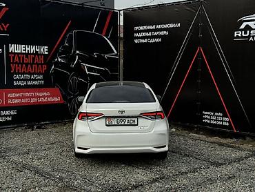 bmb 39: Toyota Corolla: 2025 г., 1.8 л, Автомат, Бензин, Седан — 4