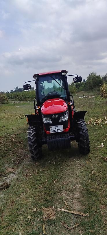 Kommersiya nəqliyyat vasitələri: YTO NLX854F təkərli traktor + arxa ağır tip çalyıcı (mulçer) aqreqatı — 2