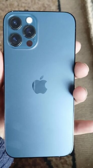 сони тел: IPhone 12 Pro, Б/у, 256 ГБ, Зарядное устройство, Защитное стекло, Кабель, 89 %