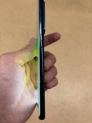 Infinix: Infinix Note 40 Pro, 256 GB, rəng - Qara, Sensor — 6