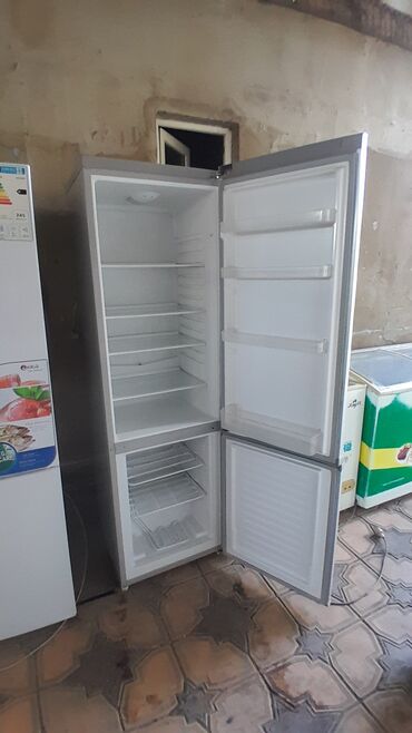 холодильник в рассрочку: Холодильник Avest, Б/у, Двухкамерный
