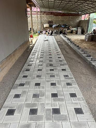 construction: Тротуарная плитка в форме восьмиугольника с квадратными вставками — 10
