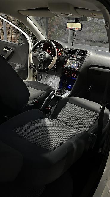 wolksvagen: Volkswagen Polo: 2013 г., 1.6 л, Автомат, Газ, Седан — 7