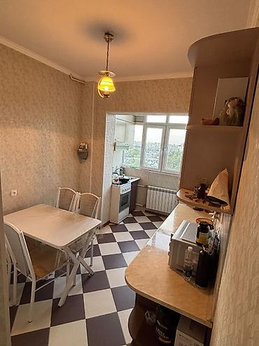 Продажа квартир: 3 комнаты, 68 м², 6 мкр 106 серия, 8 этаж, Косметический ремонт — 10