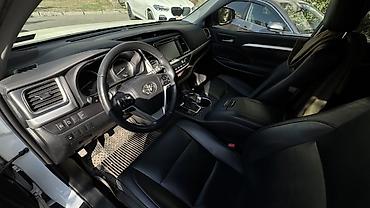 sequoia 2010: Toyota Highlander: 2019 г., 3.5 л, Автомат, Бензин, Кроссовер — 6