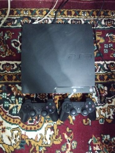 PS3 (Sony PlayStation 3): Продается сони 3 . в хорошем состоянии . память 320 гиг . 2 джойстика