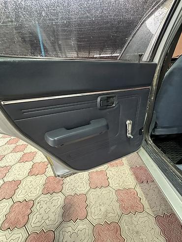 Audi: Audi 80: 1982 г., 1.8 л, Механика, Бензин, Седан — 7