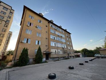 срочно продаётся 1 комнатная квартира в районе ошского рынка по улице кенсуйская: 1 комната, 27 м², Индивидуалка, 5 этаж, Евроремонт