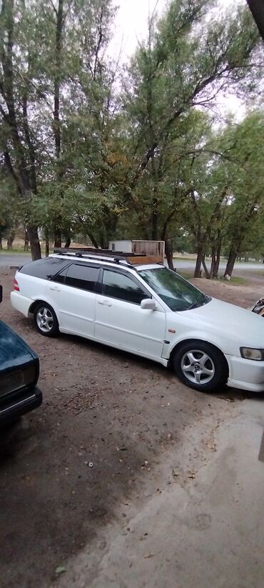 Honda: Honda Accord: 2000 г., 2.3 л, Автомат, Газ, Универсал