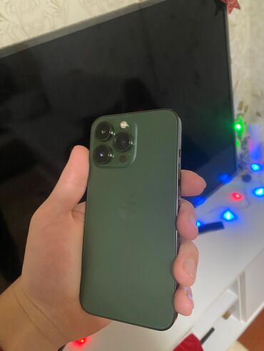 Apple iPhone: IPhone 13 Pro, 256 GB, Alpine Green, Simsiz şarj, Face ID