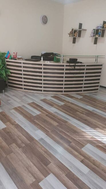 Digər kommersiya daşınmaz əmlakı: Obyekt İcarəyə verilir. Elmler metrosuna yaxin 190 kv m olan — 1