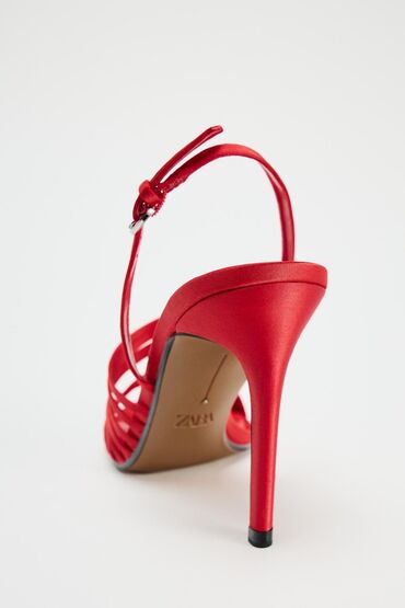 Basanoşka və səndəllər: Zara, Ölçü: 37, rəng - Qırmızı, Yeni -da lalafo.az — 11 Basanoşka və səndəllər: Zara, Ölçü: 37, rəng - Qırmızı, Yeni — 11