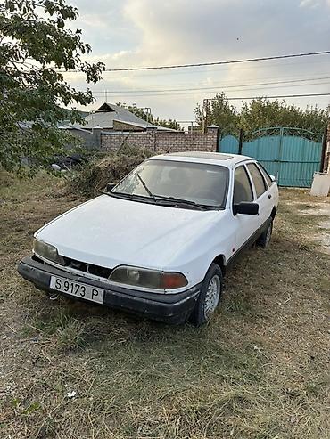 daf xf: Ford Sierra: 1991 г., 1.6 л, Седан — 3