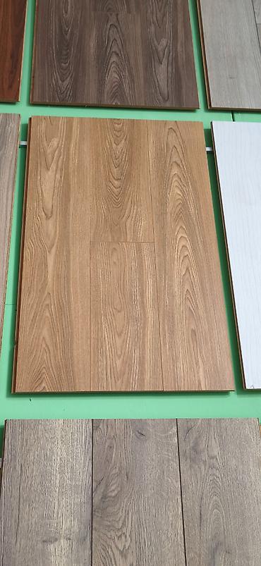 doseme laminat: Laminat döşəmə panelləri – müxtəlif ağac teksturalı modellər - — 1