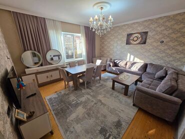 Həyət evləri və villaların satışı: Bakıxanov qəs. 3 otaqlı, 150 kv. m, Kredit yoxdur, Orta təmir — 1