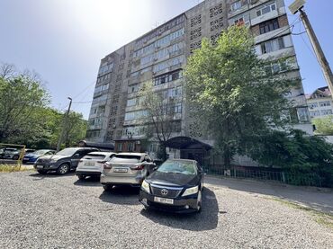 продажа квартир бишкек: 3 комнаты, 63 м², 105 серия, 2 этаж, Старый ремонт