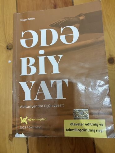 Tavalar: Bu, abituriyentlər üçün nəzərdə tutulmuş "Ədəbiyyat" dərsliyidir