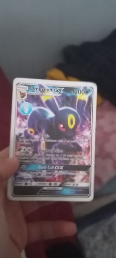 d link: Pokémon TCG kartları paketi - Umbreon-GX kartı: Eyni adlı Pokémon-un