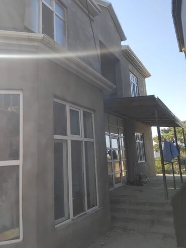 Həyət evi alıram: 5 otaqlı, 416 kv. m, Kredit var, Orta təmir