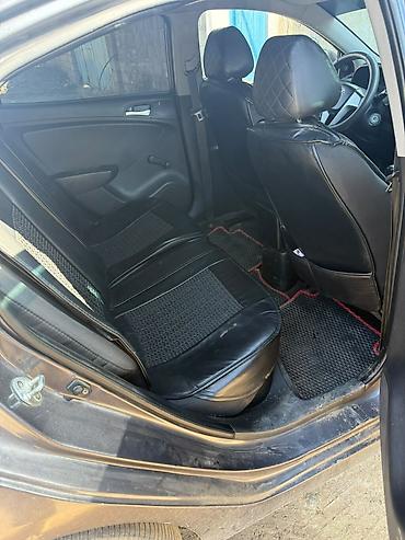 авто недорого купить: Hyundai Accent: 2013 г., 1.4 л, Автомат, Бензин, Седан — 5