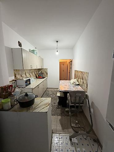 Продажа квартир: 3 комнаты, 58 м², 4 этаж — 3