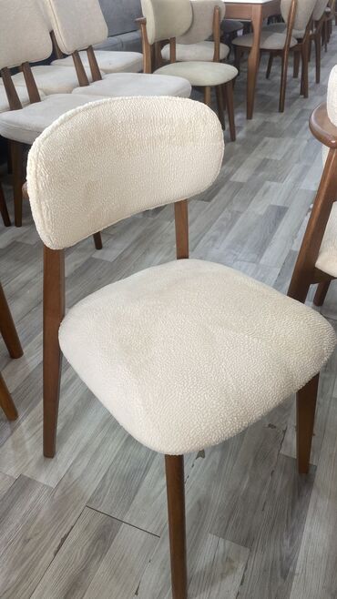 Masa və oturacaq dəstləri: Qonaq otağı üçün, Yeni, Açılan, Dördbucaq masa — 9