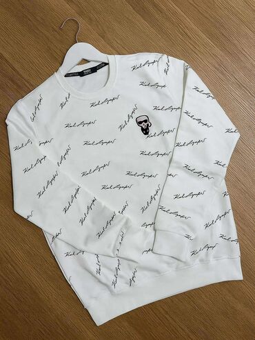 Duksevi: Duks, 2XL (EU 56), L (EU 52), M (EU 50), Hugo Boss, bоја - Crna na lalafo.rs — 2 Duksevi: Duks, 2XL (EU 56), L (EU 52), M (EU 50), Hugo Boss, bоја - Crna — 2