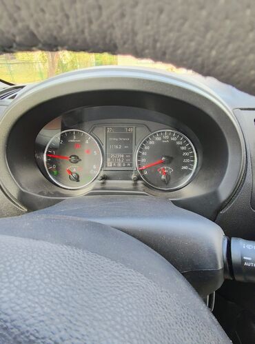 Nissan: Nissan X-Trail: 2 l | 2012 г. SUV/4x4 — 15