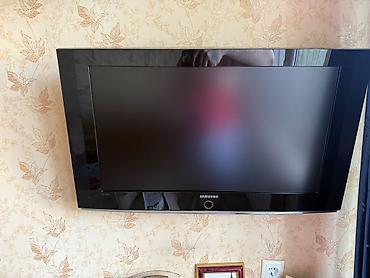 TV və video: Tam saz veziyyetde Samsung LCD televizor - Ekran diaqonalı təxminən — 1