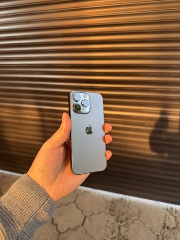 iphone оптом: IPhone 13 Pro, Колдонулган, 256 ГБ, Matte Space Gray, 76 %