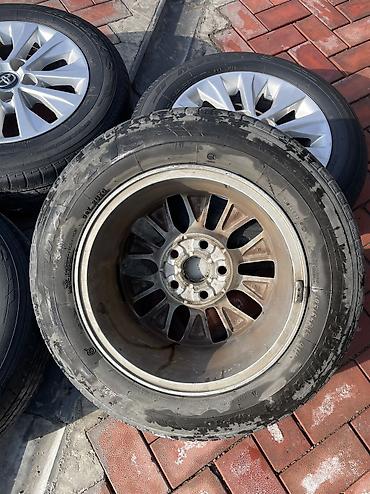 Диски: Литые Диски R 15 Toyota, Комплект, отверстий - 5, Б/у — 7