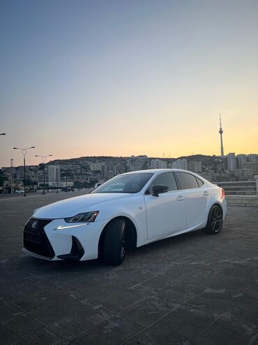 lexus ct 200: Lexus IS: 2 l | 2019 il Sedan