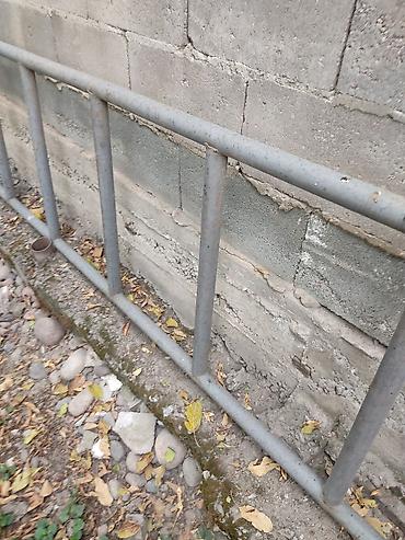 лестница бу: Лестница приставная (прямая) из металлической толстостенной трубы — 1