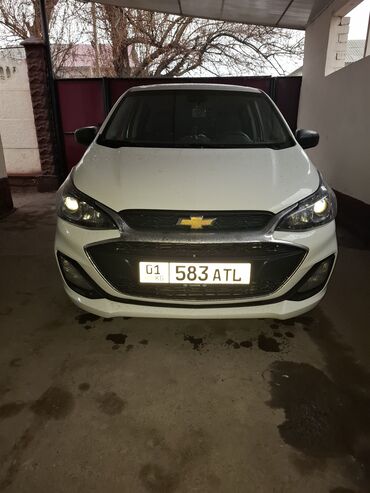 Chevrolet: Chevrolet Spark: 2020 г., 0.1 л, Вариатор, Бензин, Хэтчбэк