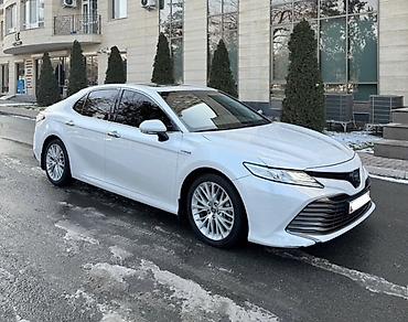j 5: Toyota Camry: 2018 г., 2.5 л, Вариатор, Гибрид, Седан — 1