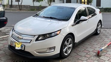 авто 80000: Chevrolet Volt: 2013 г., 1.4 л, Вариатор, Гибрид, Хэтчбэк