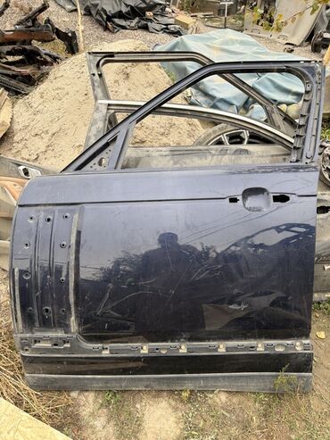 лобовое стекло на ваз: Range Rover 2013г-2022г 
Дверь водительская 
55000с