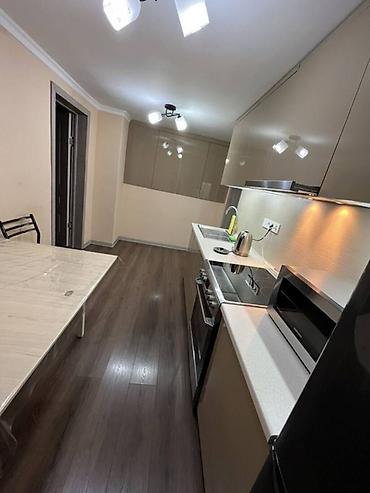 Продажа квартир: 2 комнаты, 60 м², Индивидуалка, 1 этаж, Евроремонт — 10