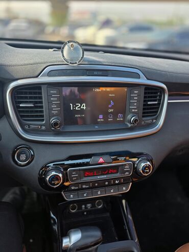 Kia: Kia Sorento: 2019 г., 2.2 л, Автомат, Дизель, Кроссовер — 28