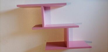 Police: Polica 10 Materijal: Polica se izrađuje od univera debljine 18 mm u — 10