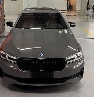 BMW 5 series: 2020 г., Седан