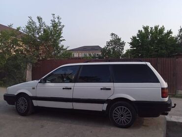пасад б4: Volkswagen Passat: 1990 г., 1.8 л, Механика, Бензин, Купе